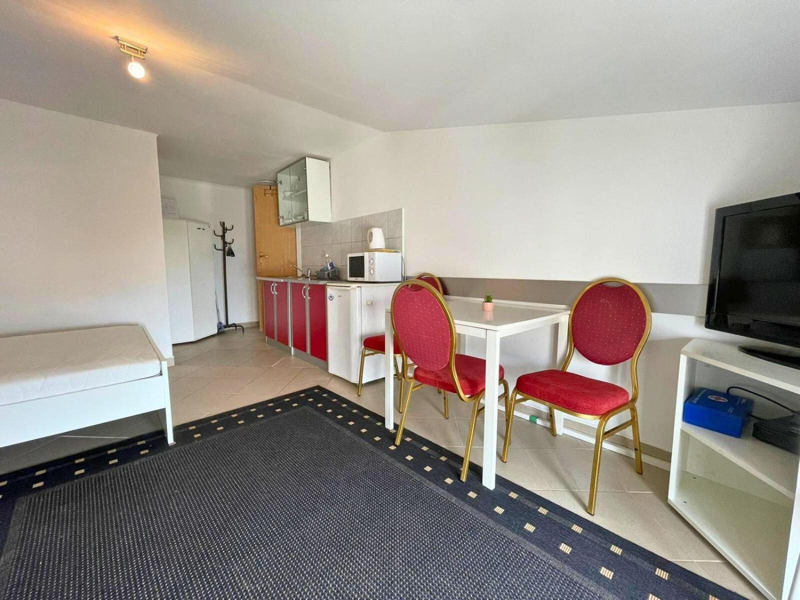 Apartmani Tominac Crikvenica Exterior foto