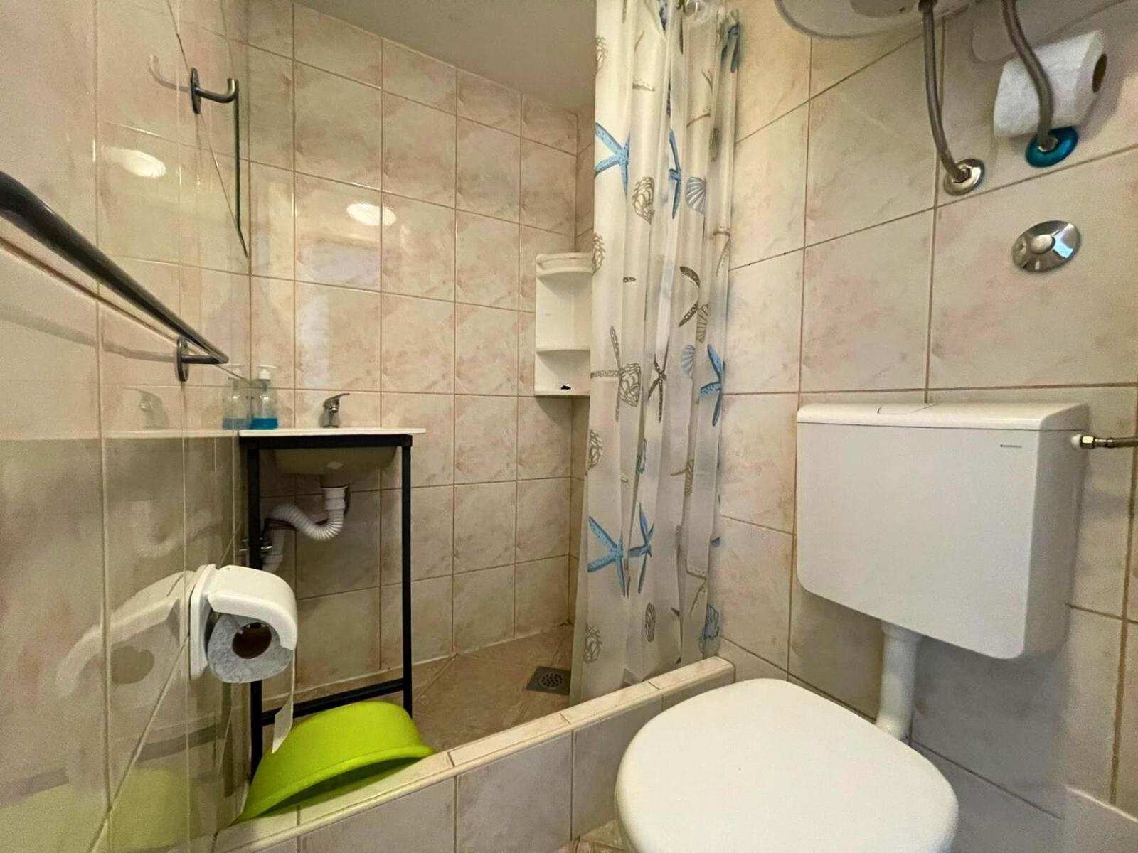 Apartmani Tominac Crikvenica Exterior foto