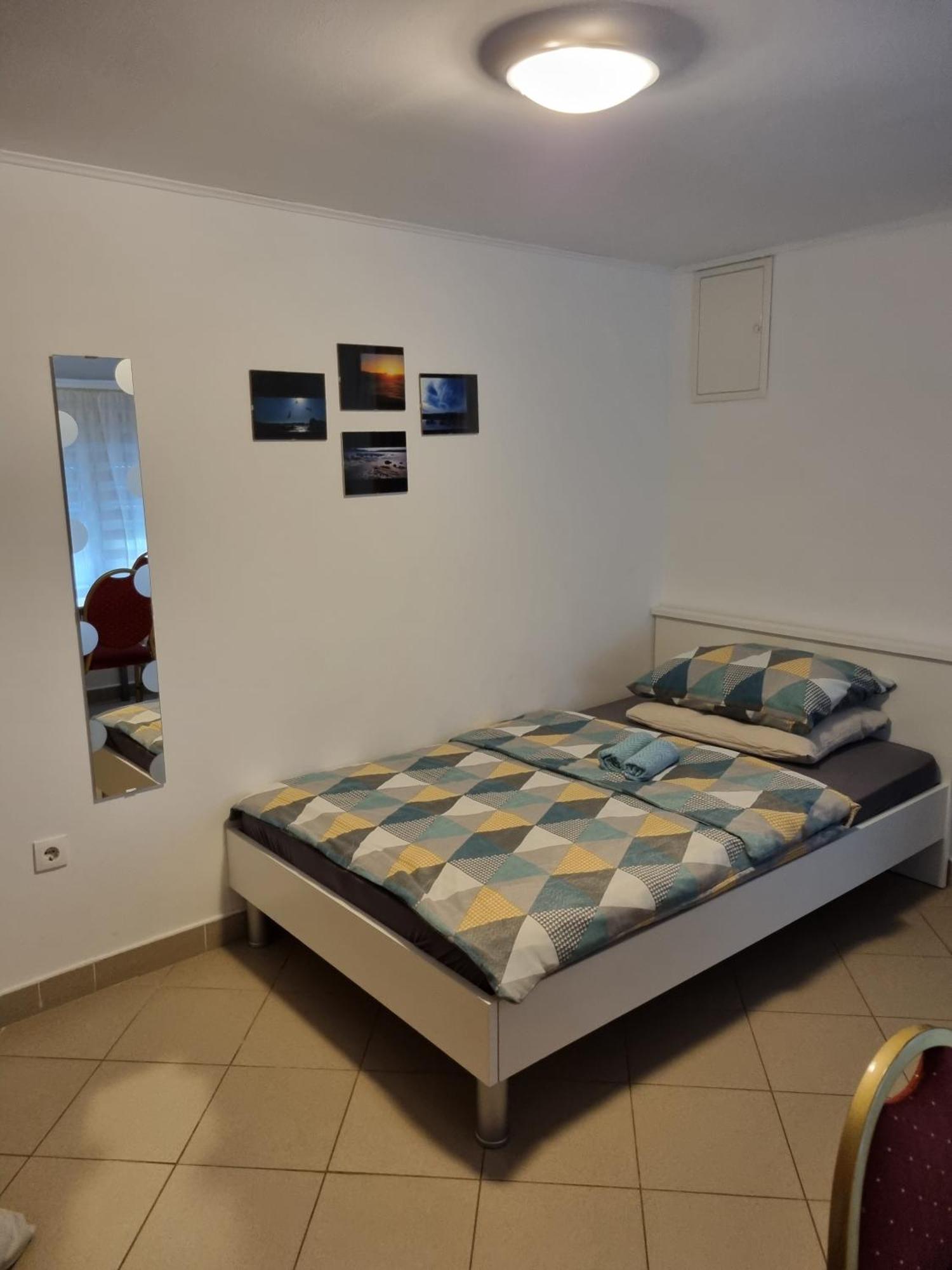 Apartmani Tominac Crikvenica Exterior foto